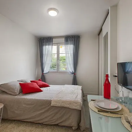 Studio Cosy + Hyper-Centre + Netflix Saint-Lô Exterior foto